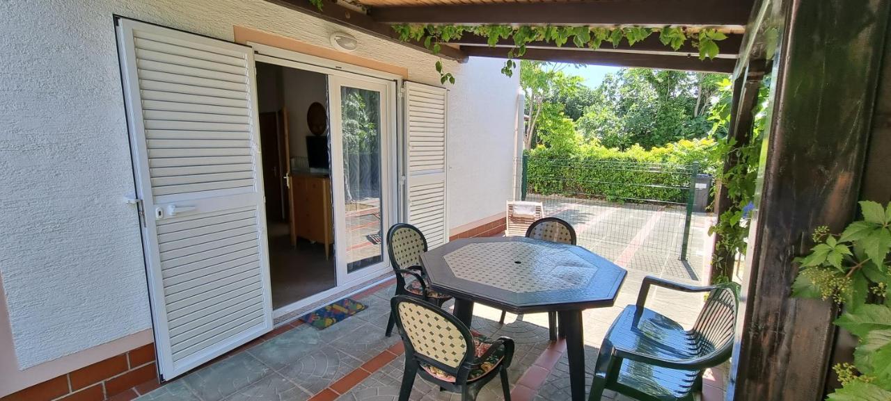 Apartmani Karla Baška Zewnętrze zdjęcie