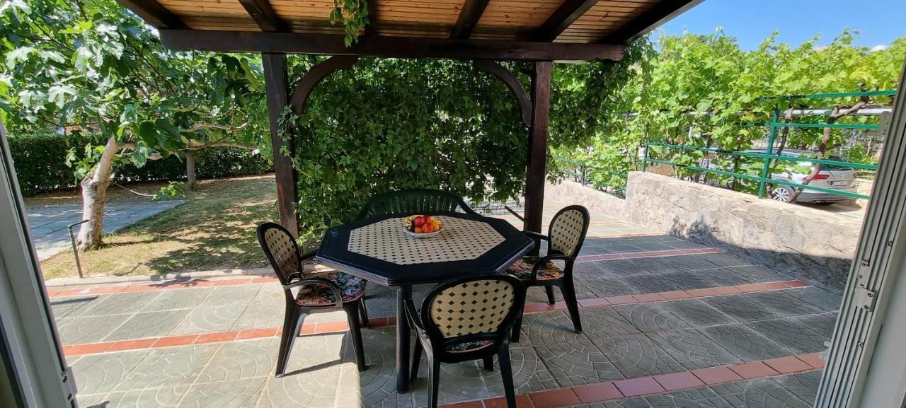 Apartmani Karla Baška Zewnętrze zdjęcie