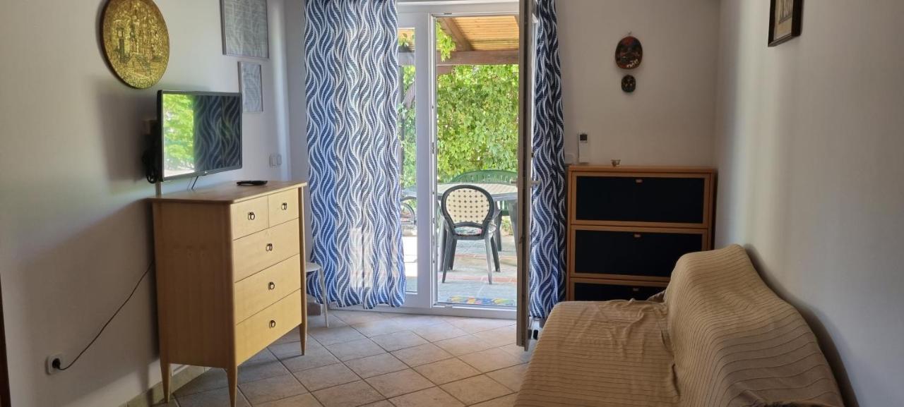 Apartmani Karla Baška Zewnętrze zdjęcie
